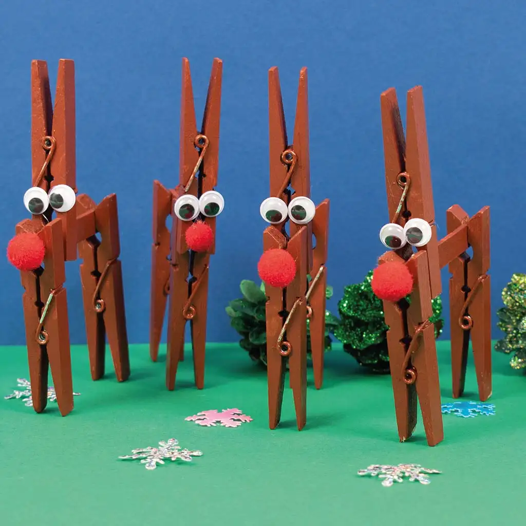 PlayBox: Naturholz-Dekorationsklammern 74mm 24er-Pack kép 2