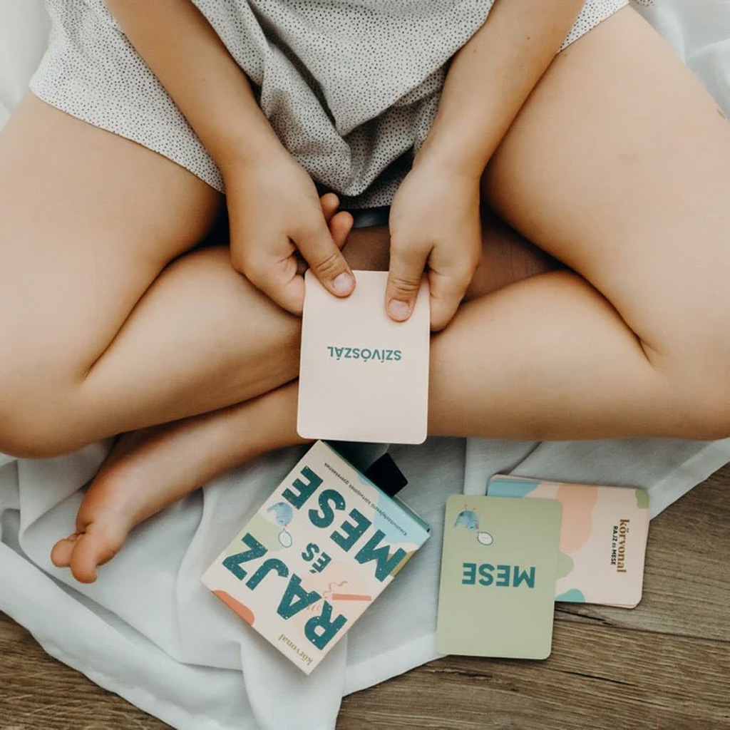 Umriss: Zeichnen und Geschichten – Kreativitätsförderndes Spiel für Kinder kép 3