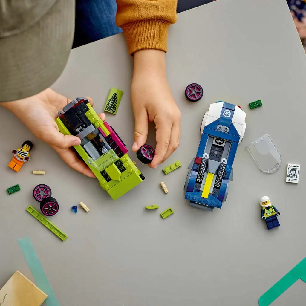 LEGO® City: Rendőrautó és sportkocsi hajsza (60415) kép 5