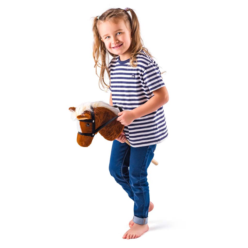 Scarlet, das Steckenpferd in hellbraun – Woodyland kép 2