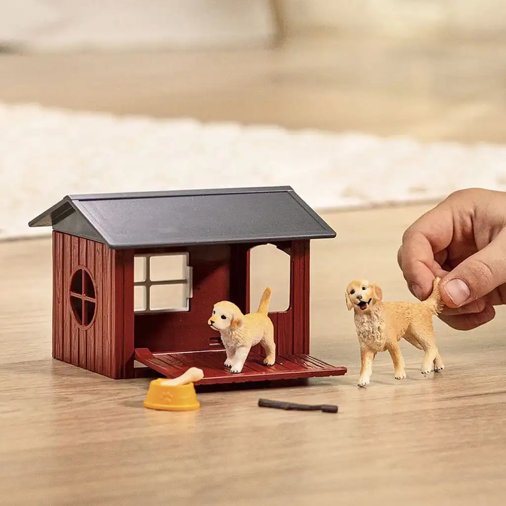 Schleich Farm World – Hundehütte mit Golden Retriever Hunden Spielset (42722) kép 3