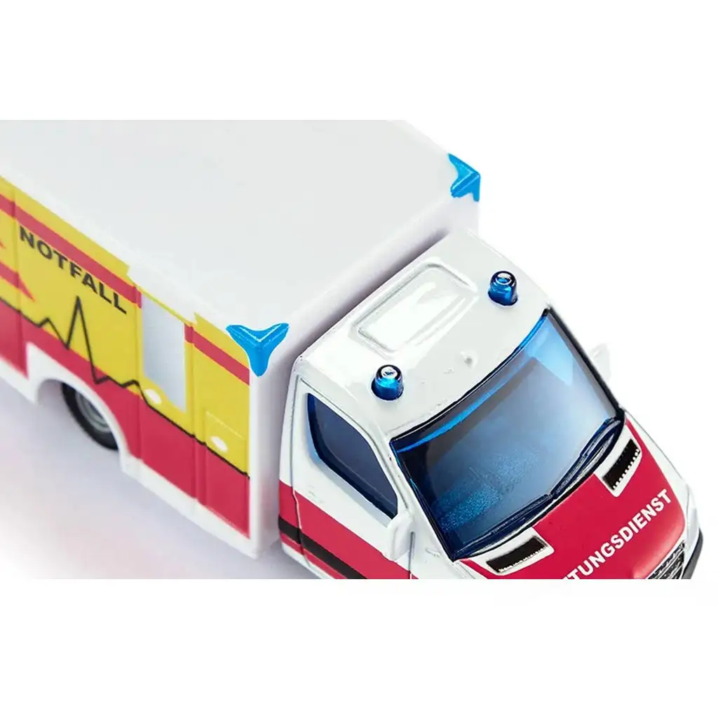 SIKU Mercedes-Benz Krankenwagen 1/50 kép 2