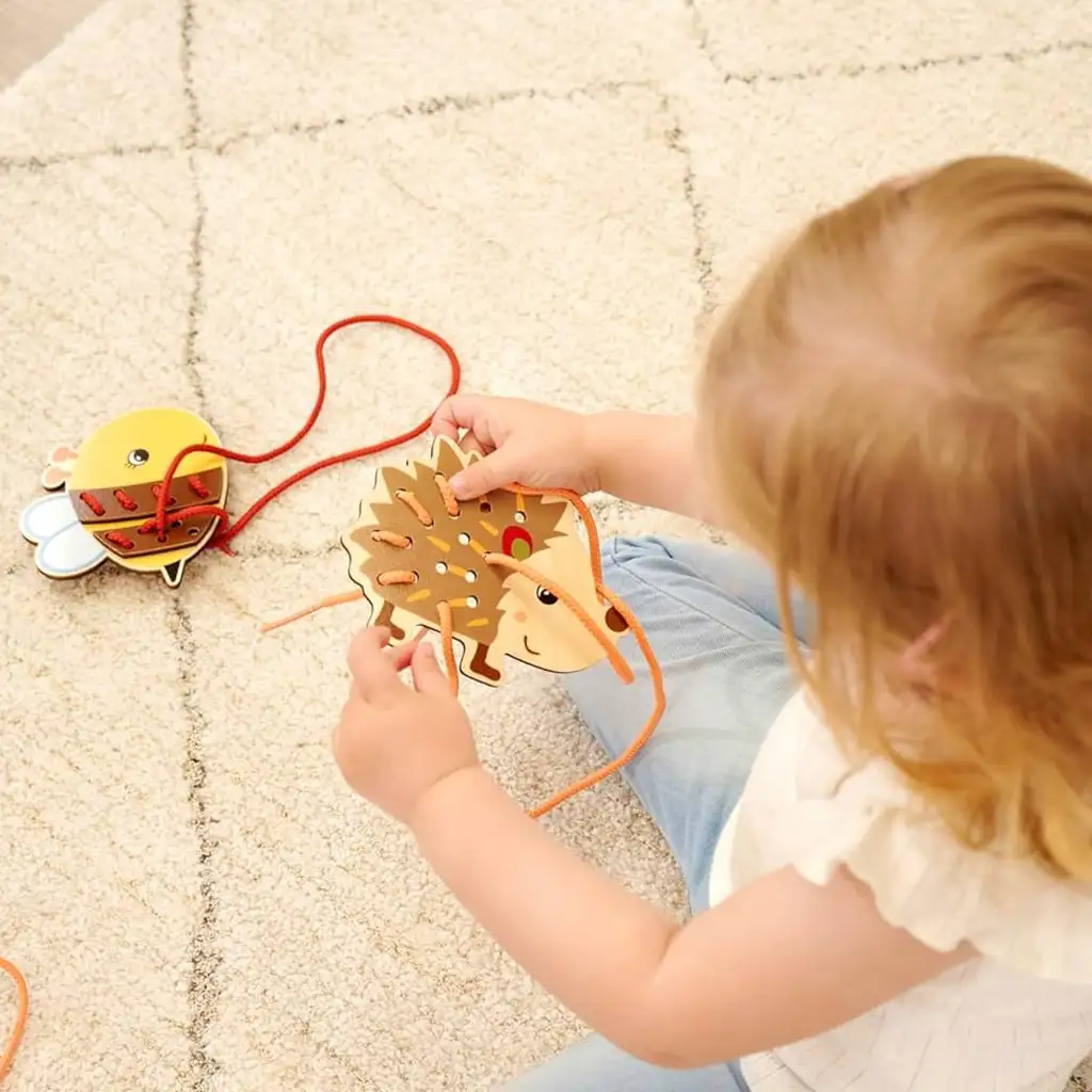 Eichhorn: Tierisches Fädelspiel - Simba Toys kép 5