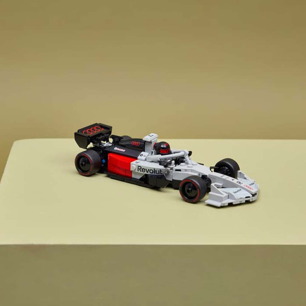 LEGO® Speed Champions: Audi Revolut F1® Team R26 Rennwagen (77259) kép 6