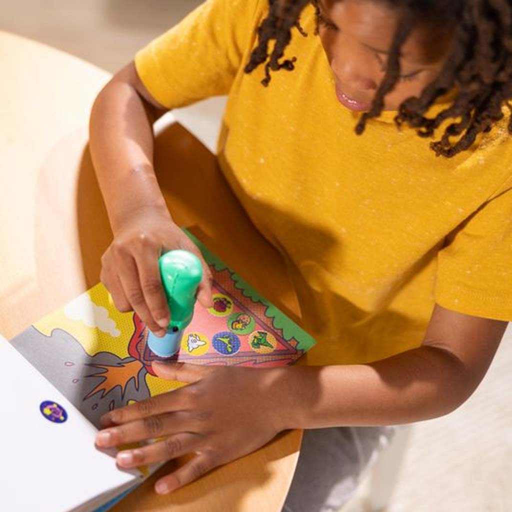 Melissa & Doug: Sticker WOW! Sticker Stempel – Dino – Spin Master kép 3