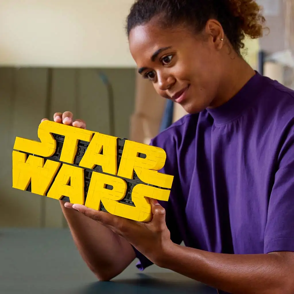 LEGO® Star Wars™: Aus Steinen gebautes Star Wars™ Logo (75407) kép 3