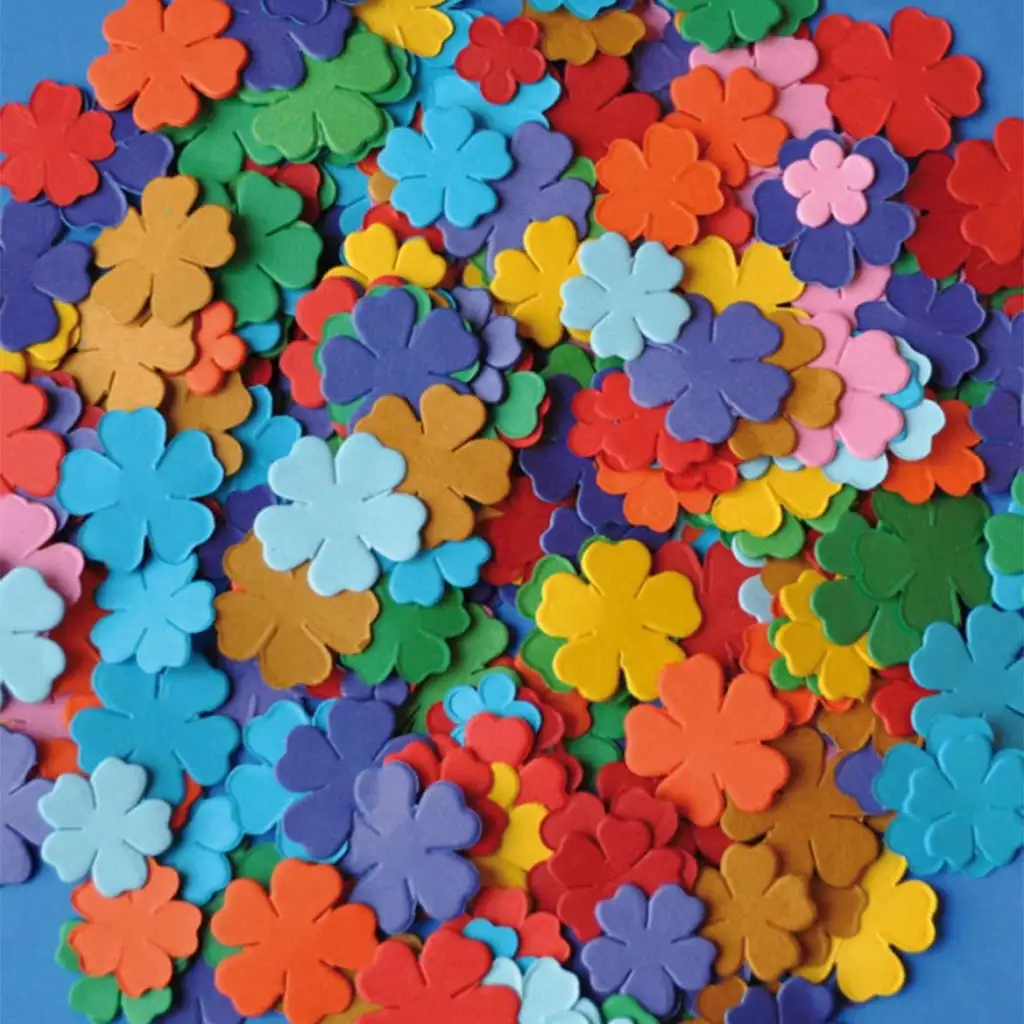 PlayBox: Blumenförmiges Papiermosaik in verschiedenen Größen und Farben, 3600er-Set